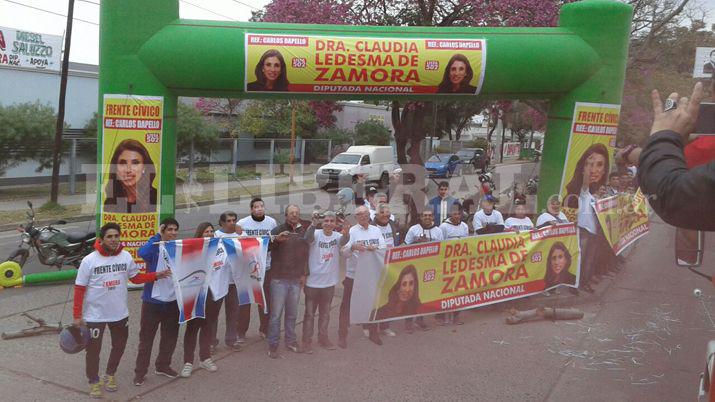 Miraacute las mejores fotos del cierre de campantildea del Frente Ciacutevico