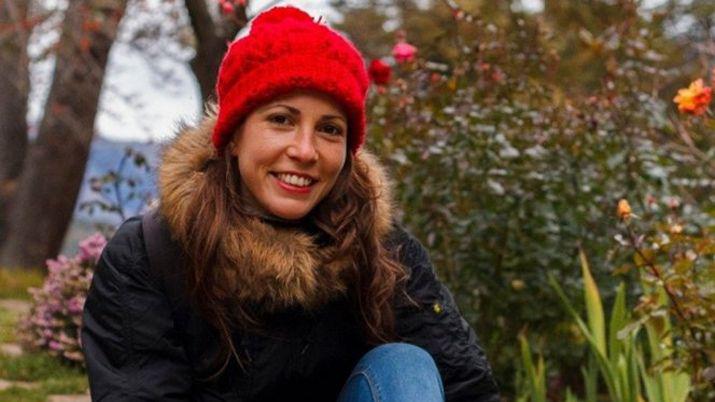 Fue a renovar el registro y le pidieron que se desnude