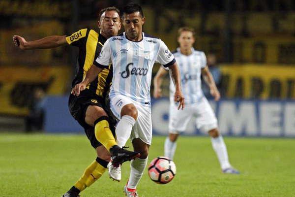 Favio Aacutelvarez regresa  al Decano tucumano