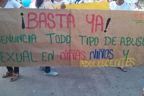 Marcharaacuten para concientizar sobre la problemaacutetica del abuso sexual infantil 