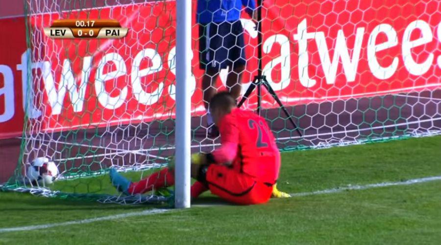 Increiacuteble- Marcan el primer gol a los 14 segundos sin tocar la pelota