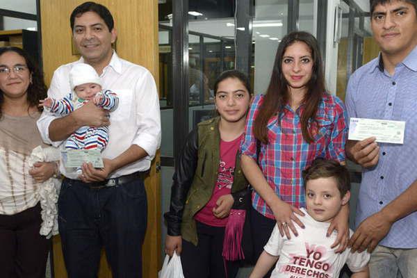 Hamburgo Compantildeiacutea de Seguros premioacute a clientes cumplidores