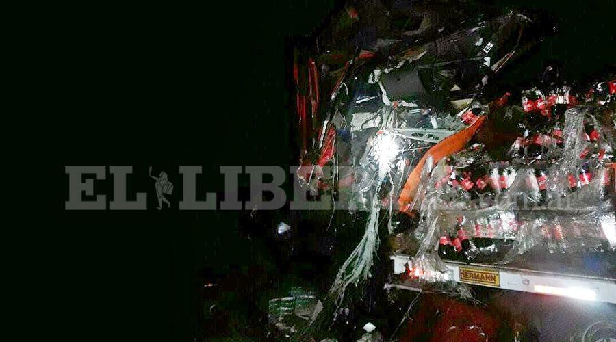 Dos muertos en choque de camiones sobre Ruta 89