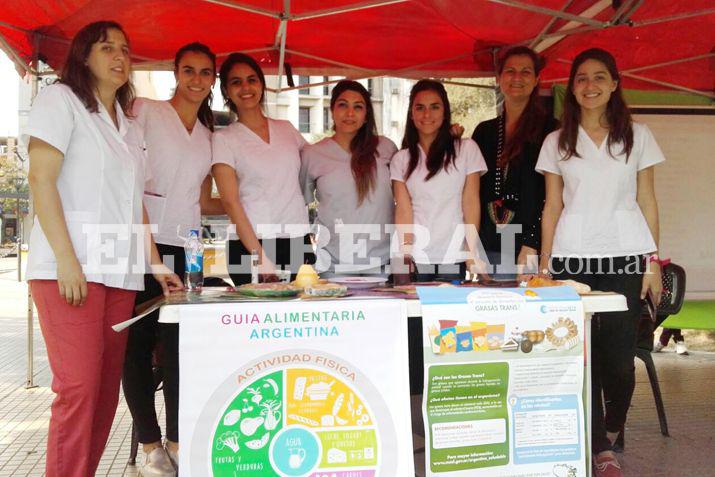 El personal del Servicio de Alimentación del Hospital Independencia también brindó apoyo a la Master Class que se hizo en la Plaza Libertad
