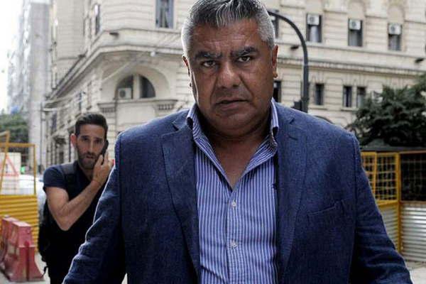 Los clubes con deudas no podraacuten iniciar el torneo de la Superliga