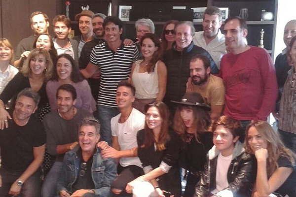 Enterate quieacuten es quieacuten en Golpe al corazoacuten  