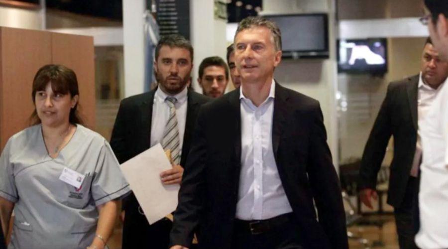 Mauricio Macri fue operado de la rodilla