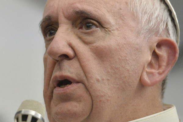 Francisco pide perdoacuten por la monstruosidad de sacerdotes abusadores