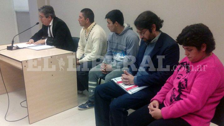 Dictan prisioacuten preventiva para un hombre y su hermano por violar a dos nenas