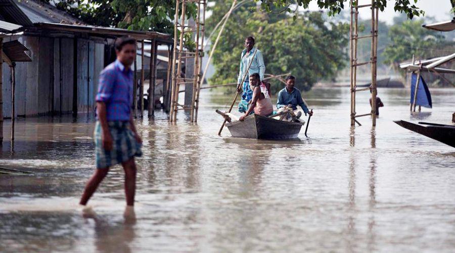 Al menos 56 muertos por las inundaciones en Bangladesh