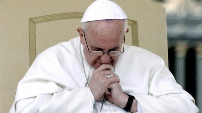 El Papa Francisco condenoacute la violencia ciega e inhumana del atentado