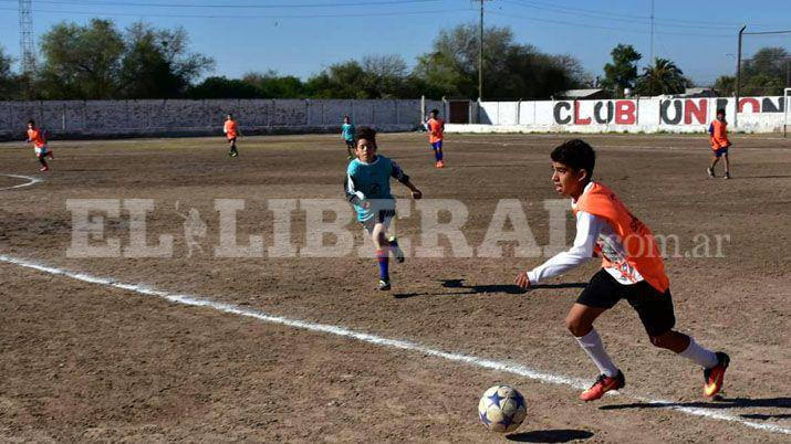 El Club River Plate probó jugadores en Loreto