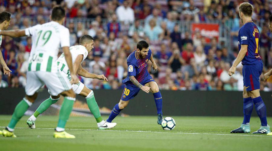 En un clima especial Barcelona vencioacute al Betis