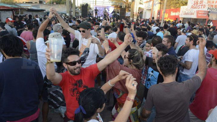 La fiesta en el legendario barrio de Los Lagos llegoacute a su fin