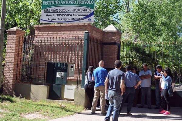 Exalumno del Proacutevolo denuncioacute haber sido violado en un instituto