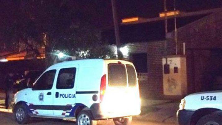 Lo golpearon y le robaron porque no teniacutea cigarros para invitarles