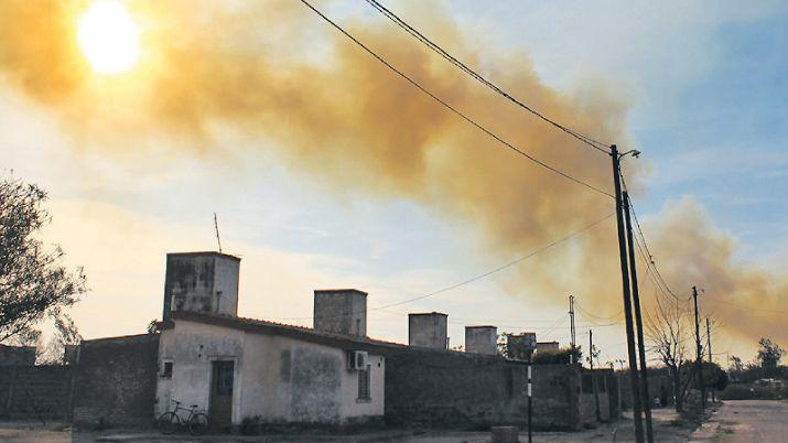 La quema de pastizales causoacute temor en vecinos de Clodomira