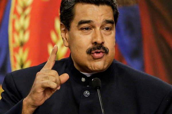 Nicolaacutes Maduro- Yo soy una viacutectima de Mauricio Macri