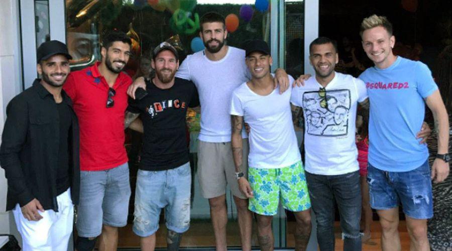 iquestMotiacuten La foto que molestoacute a los directivos del Barcelona