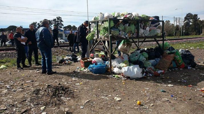 Encontraron a una beba muerta en un contenedor de basura