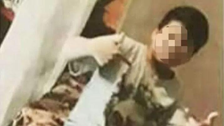 Un menor de 14 antildeos matoacute a otro de 10 y lo escondioacute en el fondo de su casa