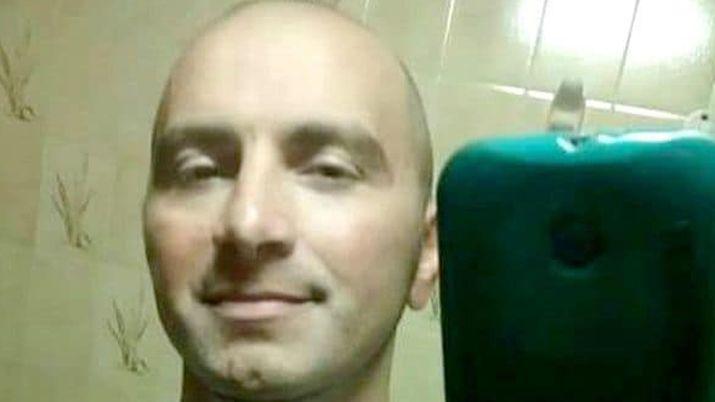 Matoacute a su madre apuntildealoacute a su ex y su hija y luego quemoacute la casa