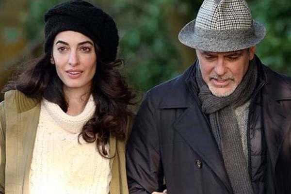 Clooney y Amal en  un gesto altruista 