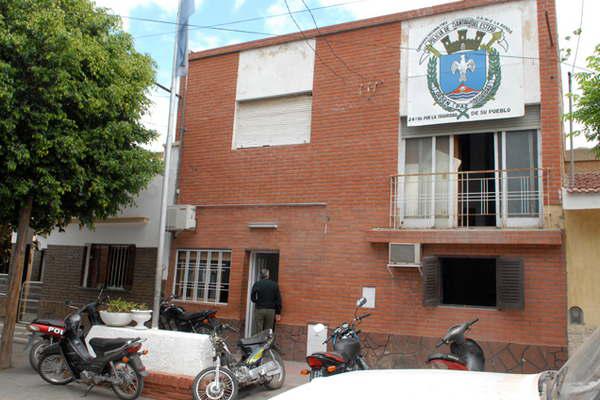 Irrumpe con fines de robo en una casa y  lo reducen vecinos