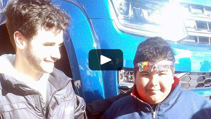 VIDEO  El saludo de Agustiacuten de Maacuterama a chicos de Tintina