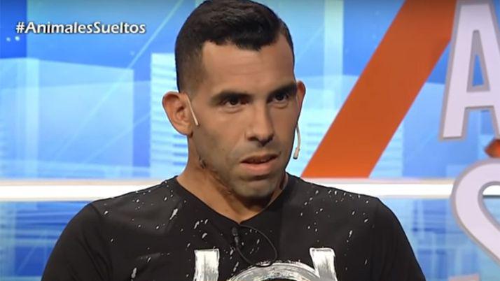 Carlos Teacutevez- Si no hubiese sido futbolista seriacutea albantildeil o cartonero