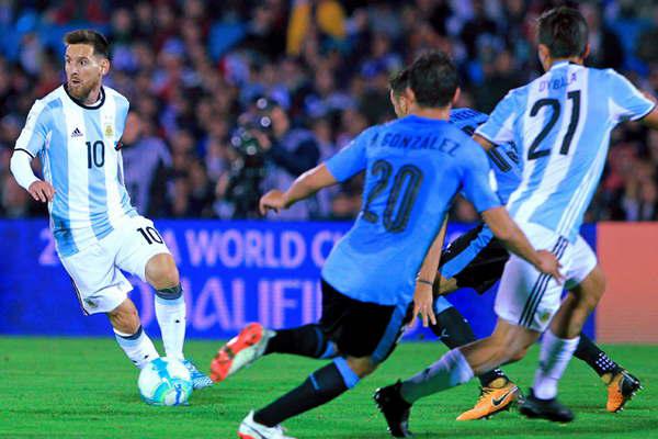 Argentina y punto con sabor agridulce ante Uruguay