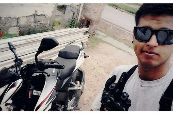 Conmocioacuten en las redes sociales por la muerte del joven motociclista