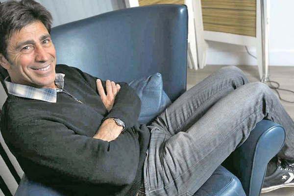 Nicolaacutes Repetto daraacute las noticias al mediodiacutea