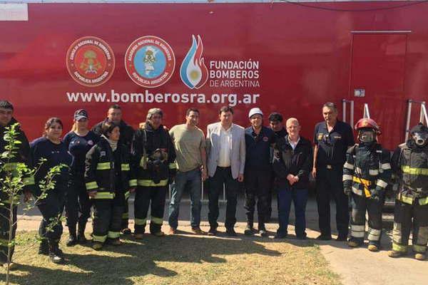 Los bomberos de toda la provincia recibieron capacitacioacuten en Loreto