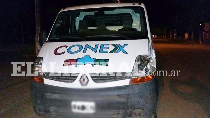 Motociclista murioacute al chocar de frente una combi por conducir sin luces