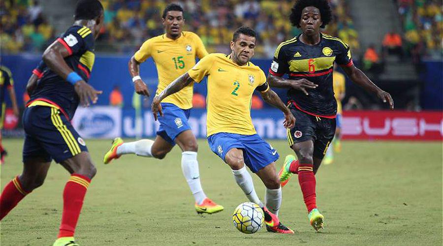 Colombia enfrenta al clasificado Brasil en duelo vital