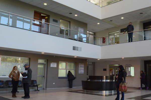 Prisioacuten preventiva para NtildeoNtildeo por abuso de una nena de 6 aNtildeos en una fiesta