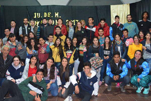 Con gran eacutexito concluyoacute la primera parte  de los Juegos Deportivos Educativos 2017