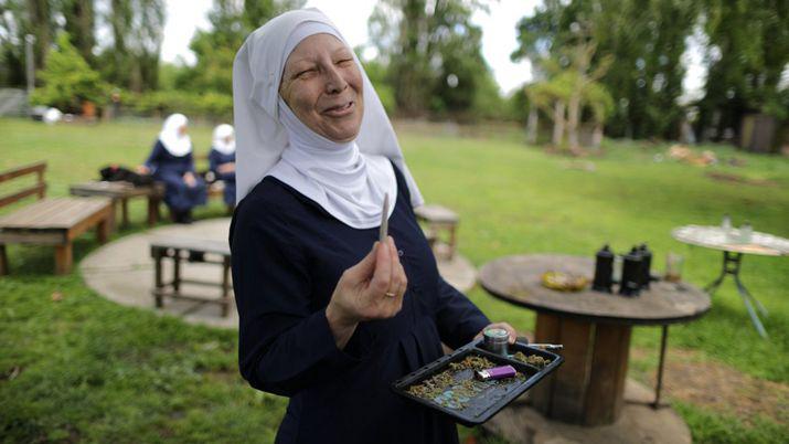 VIDEO Conoceacute la historia de las monjas de la marihuana
