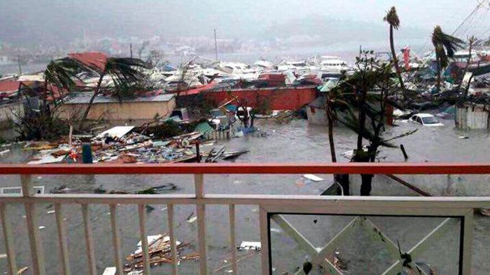 El huracaacuten Irma dejoacute 2 muertos en Antigua y Barbuda
