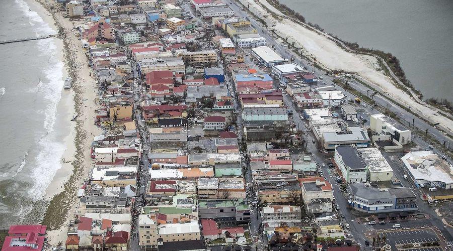 Imaacutegenes El huracaacuten Irma cobra fuerza y se asoman Katia y Joseacute