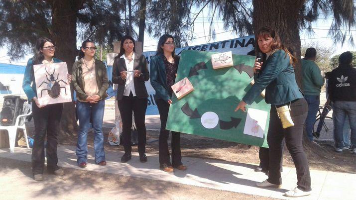 Se concretoacute una charla sobre el Mal de Chagas