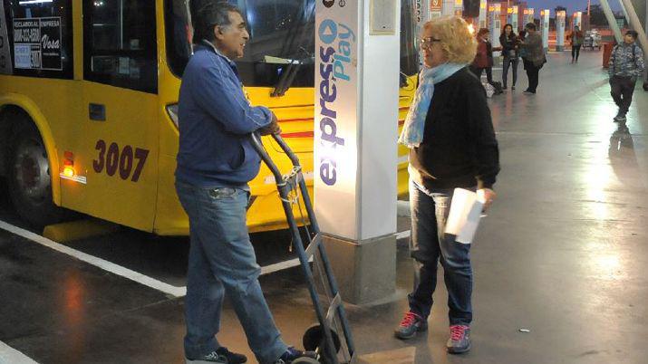 Rige el paro de micros de larga distancia