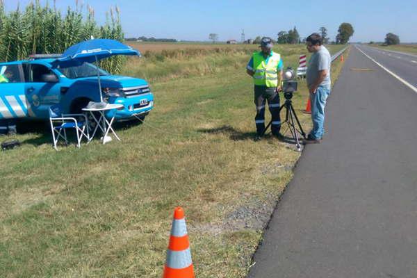 Usaraacuten radares en rutas nacionales de Santiago para reducir siniestros 