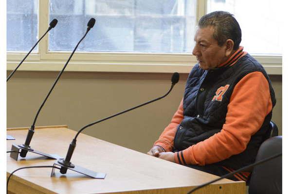 Recurso de alzada para termentildeo que matoacute a su hijo y recibioacute perpetua