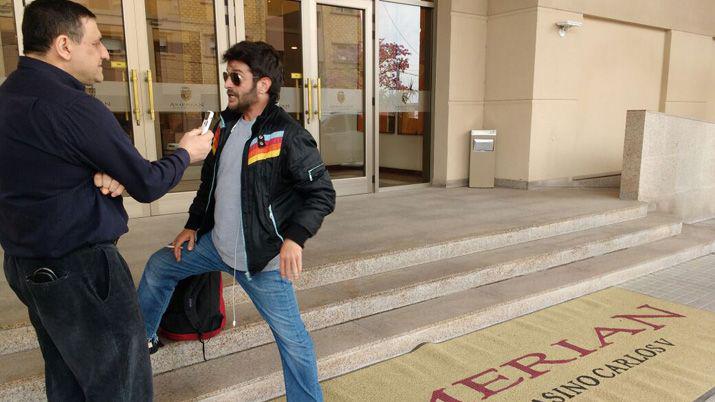 Pablo Rago disfruta del cine y la calidez de Las Termas