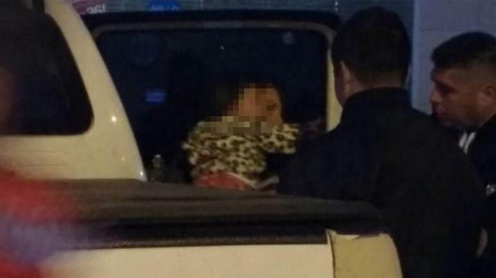 Indignante- dejaron a su beba en la camioneta para ir al cine