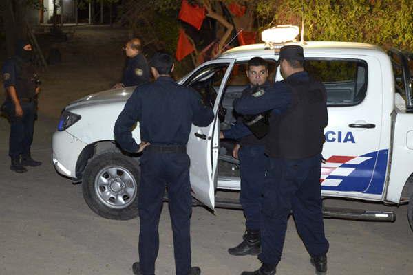 Supuesta venganza que terminoacute en sangre y luto del propio vecino