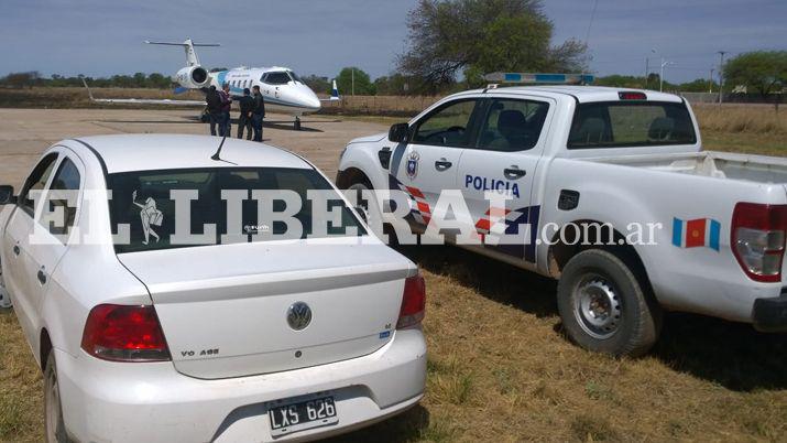 VIDEO El Tango 10 ya proboacute la pista de aterrizaje de Quimiliacute