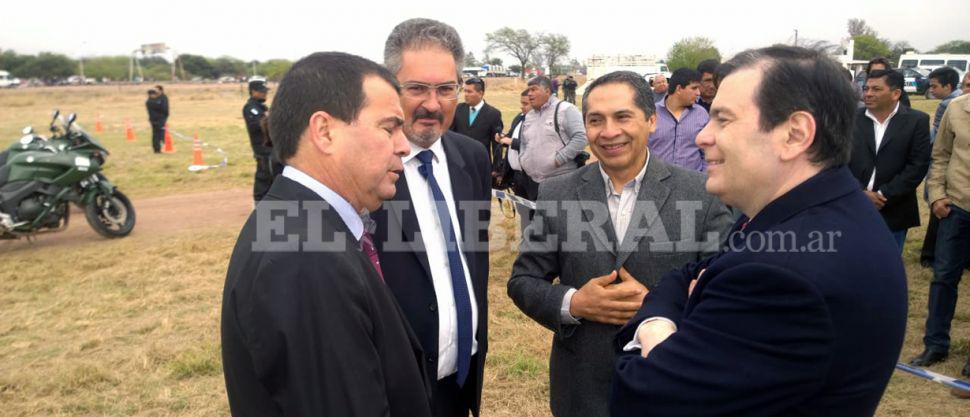 Las autoridades provinciales esperan al Presidente